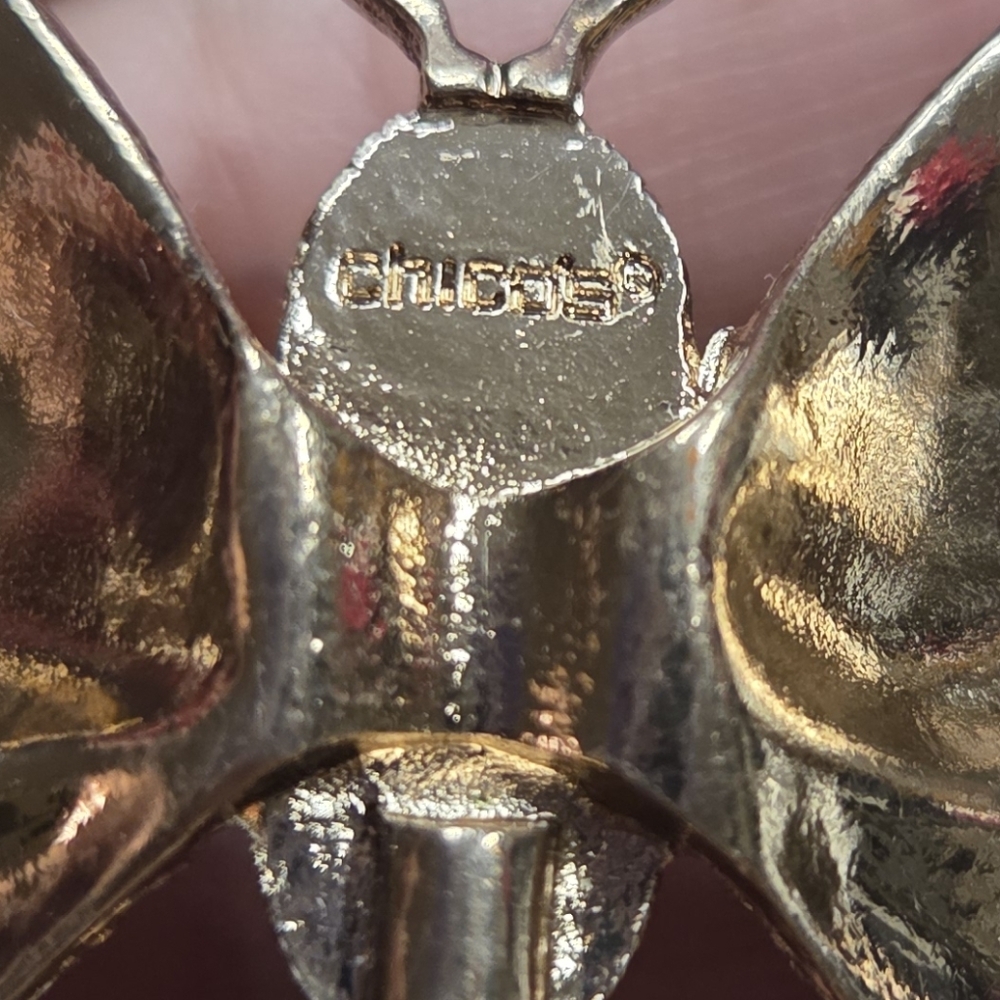 Chicos Vintage Elegant Butterfly Brooch in Lavender With Rhinestones - Picture 5 of 5